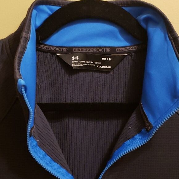 UNDER Armour Cold Gear - Picture 6 of 8